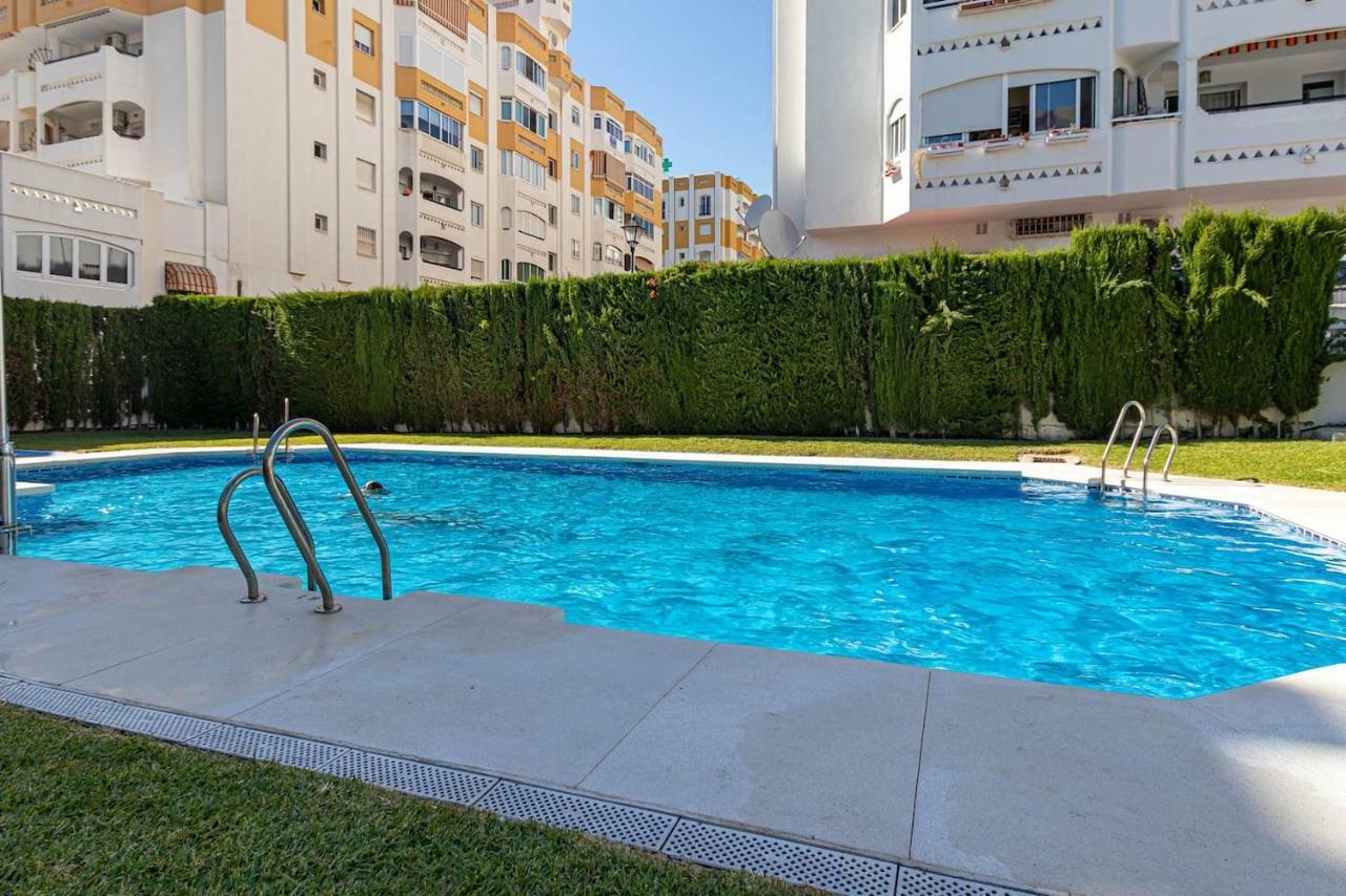 797 Holiday Rentals - Amplio Piso Para 4 En El Centro De Arroyo De La Miel 베날마데나코스타 외부 사진